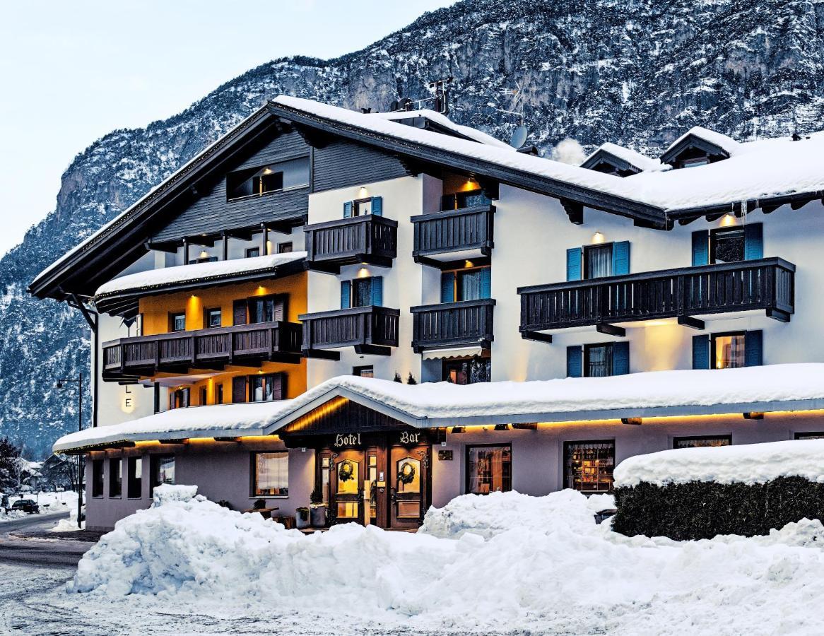 Hotel Nele Ziano Di Fiemme Exterior photo