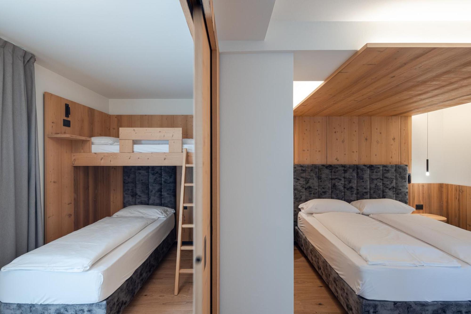 Hotel Nele Ziano Di Fiemme Room photo